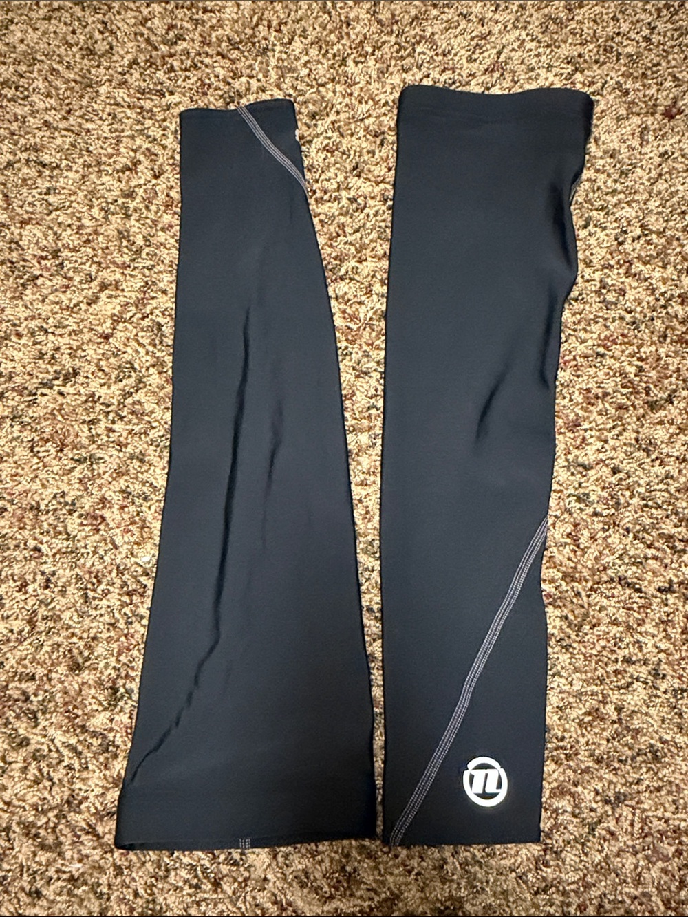 Black Athletic Arm Warmers Novara XL